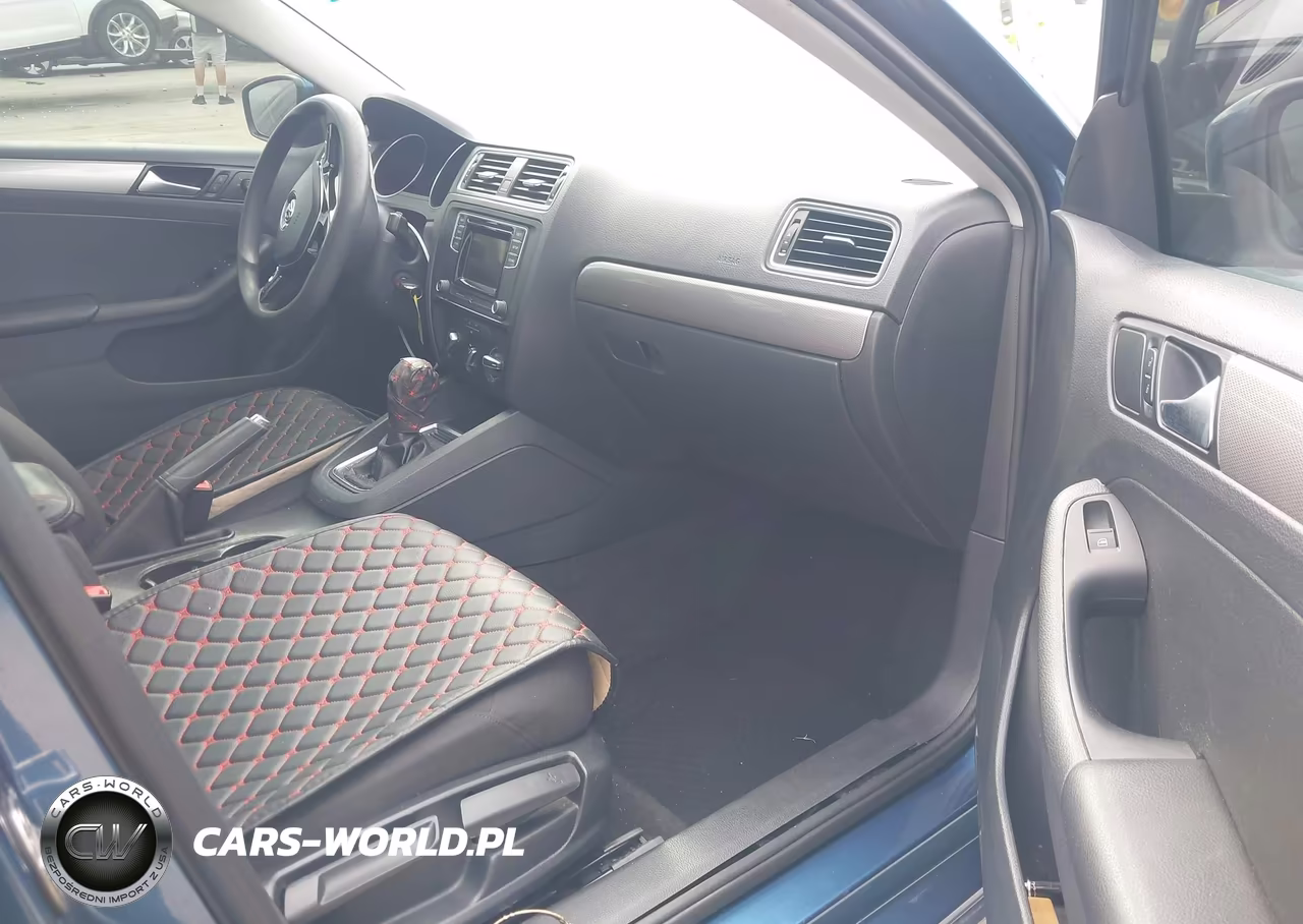 2018 Volkswagen Jetta 1.4T S VIN:3VW2B7AJ3JM251805 - 5