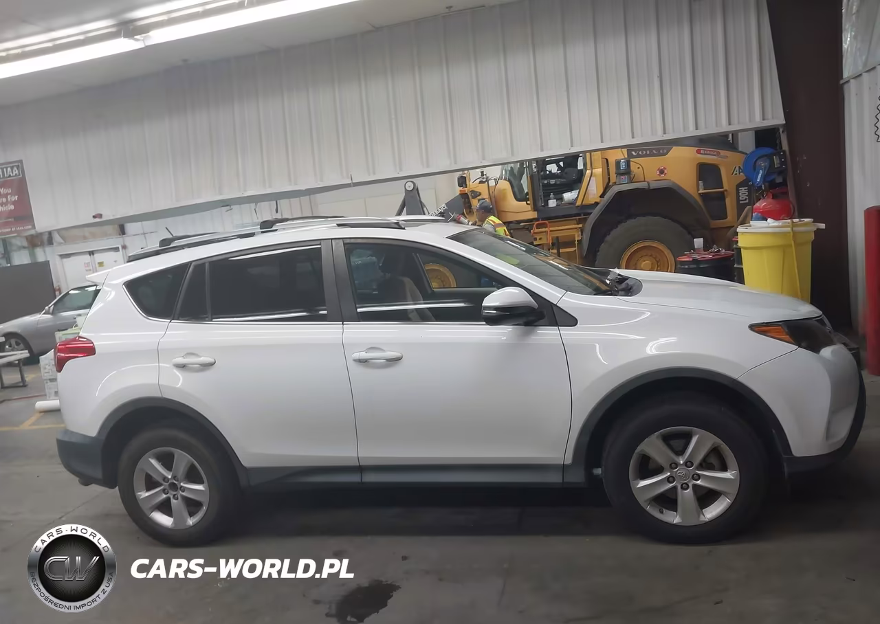 2013 Toyota Rav4 Xle VIN:2T3WFREV8DW061275 - 13