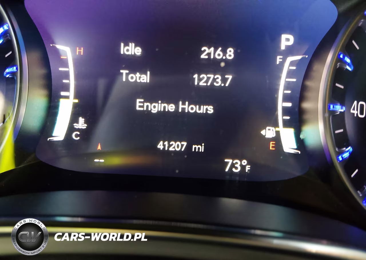 2025 Chrysler Pacifica Limited VIN:2C4RC1GG7SR569850 - 16