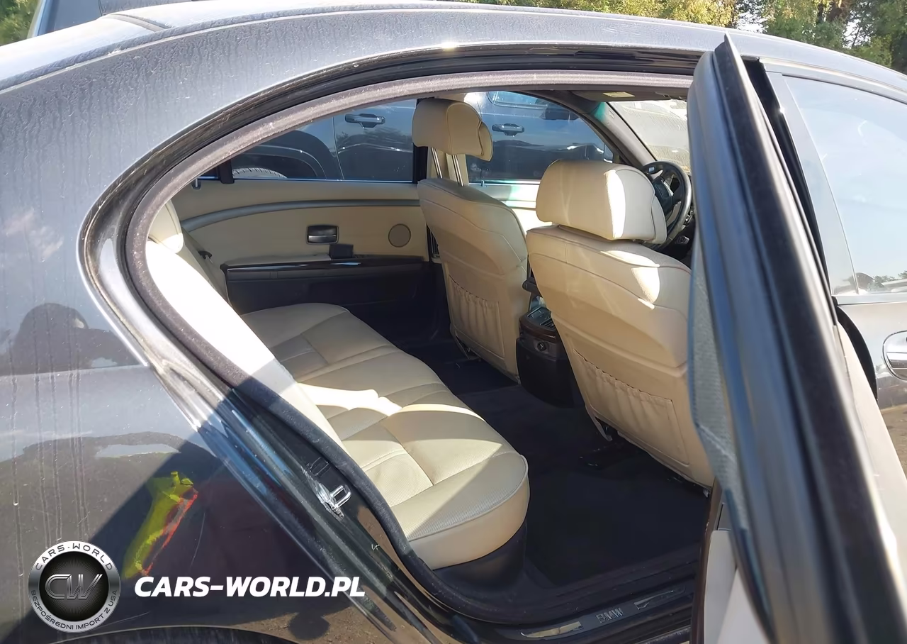 2008 BMW 750Li VIN:WBAHN83598DT82380 - 8