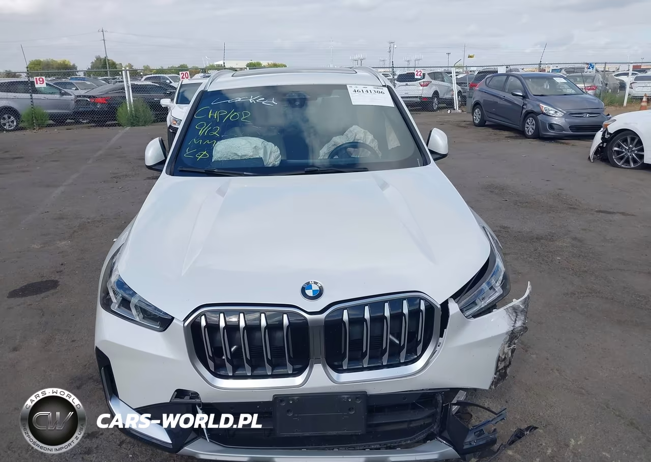 2025 BMW X1 xDrive28I VIN:WBX73EF00S5230818 - 11