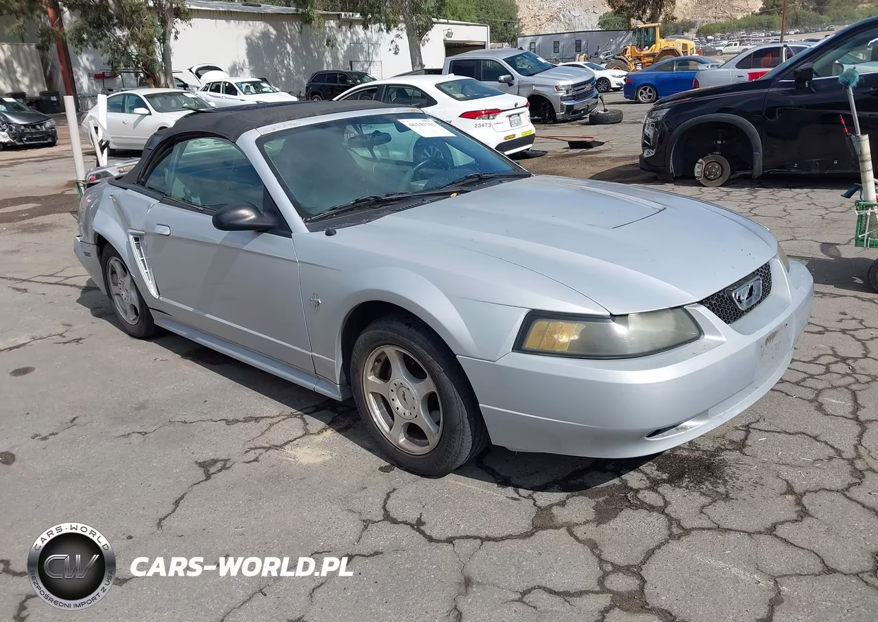 2003 Ford Mustang