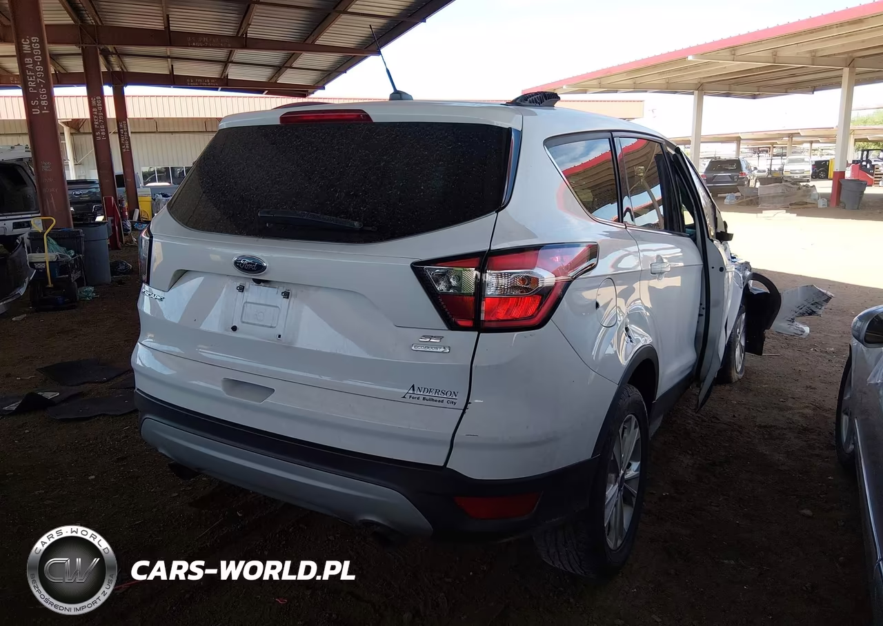2018 Ford Escape Se VIN:1FMCU0GD8JUB74057 - 4