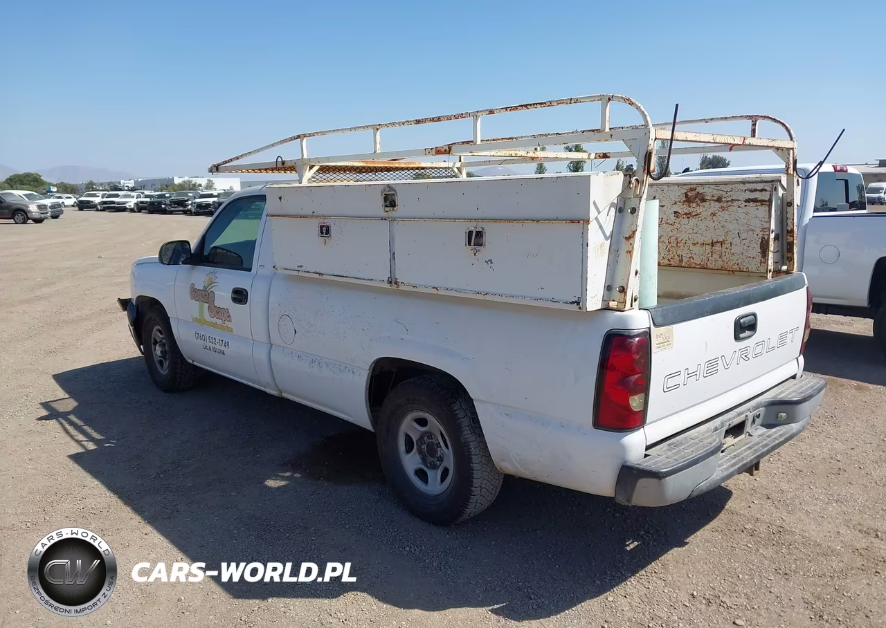 2004 Chevrolet Silverado 1500 Work Truck VIN:1GCEC14X34Z294960 - 3