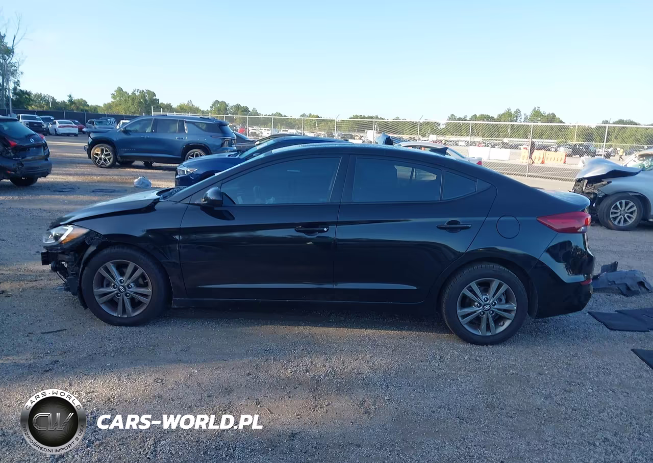 2018 Hyundai Elantra Value Edition VIN:5NPD84LF3JH291356 - 15