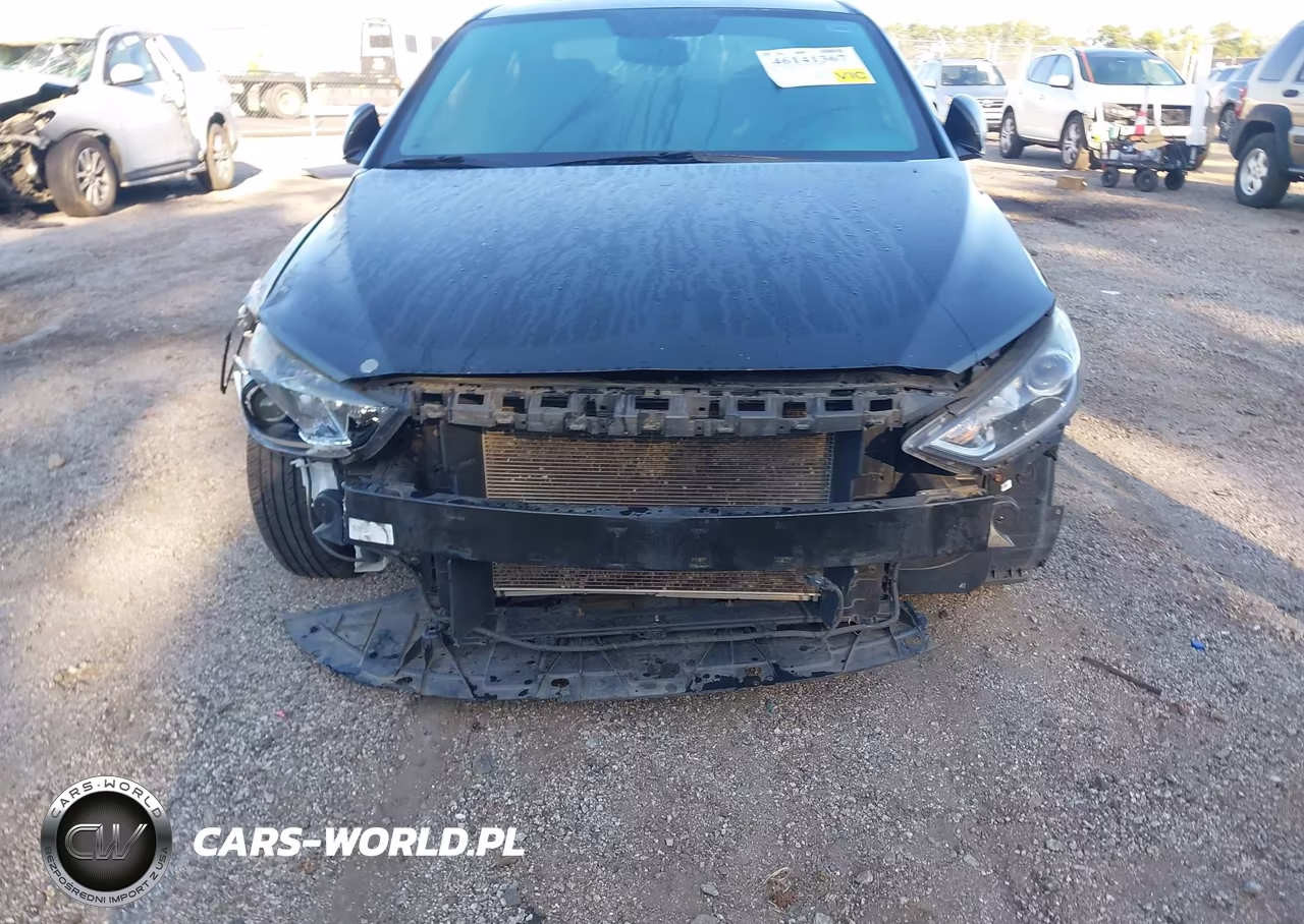 2018 Hyundai Elantra Value Edition VIN:5NPD84LF3JH291356 - 6