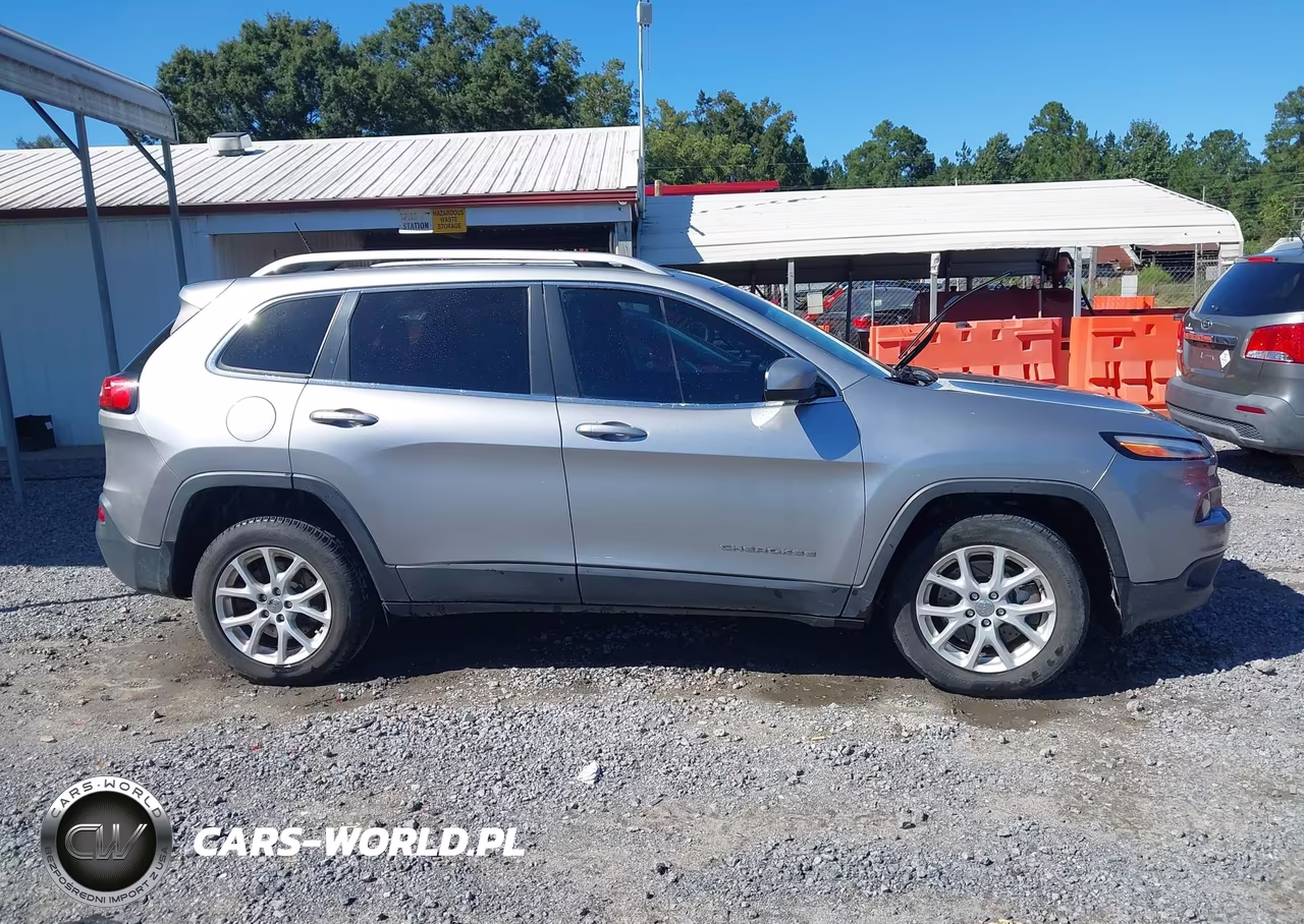 2017 Jeep Cherokee Latitude Fwd VIN:1C4PJLCS4HW652963 - 13