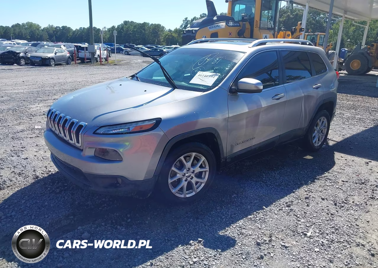 2017 Jeep Cherokee Latitude Fwd VIN:1C4PJLCS4HW652963 - 2