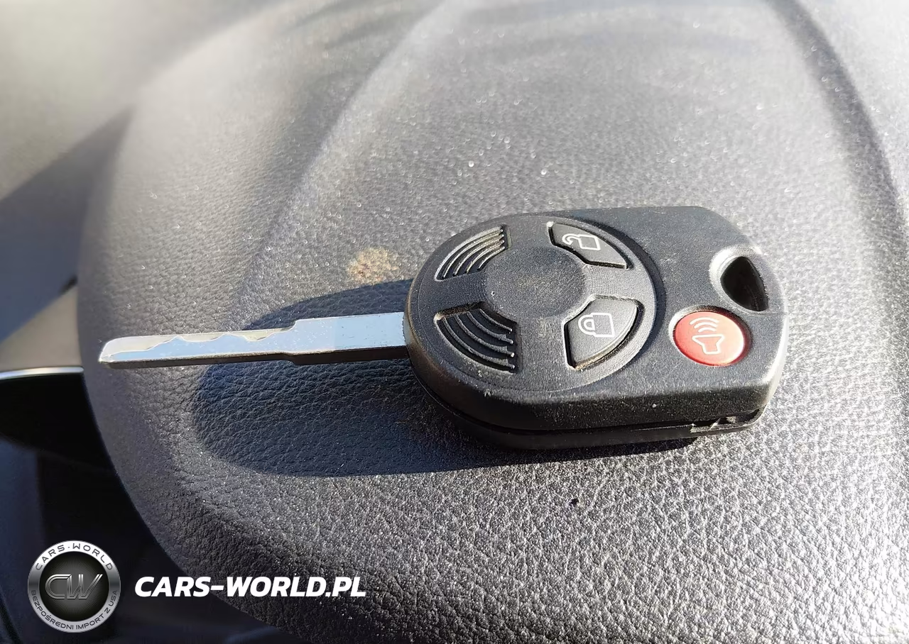 2015 Ford Escape S VIN:1FMCU0F7XFUC26274 - 11
