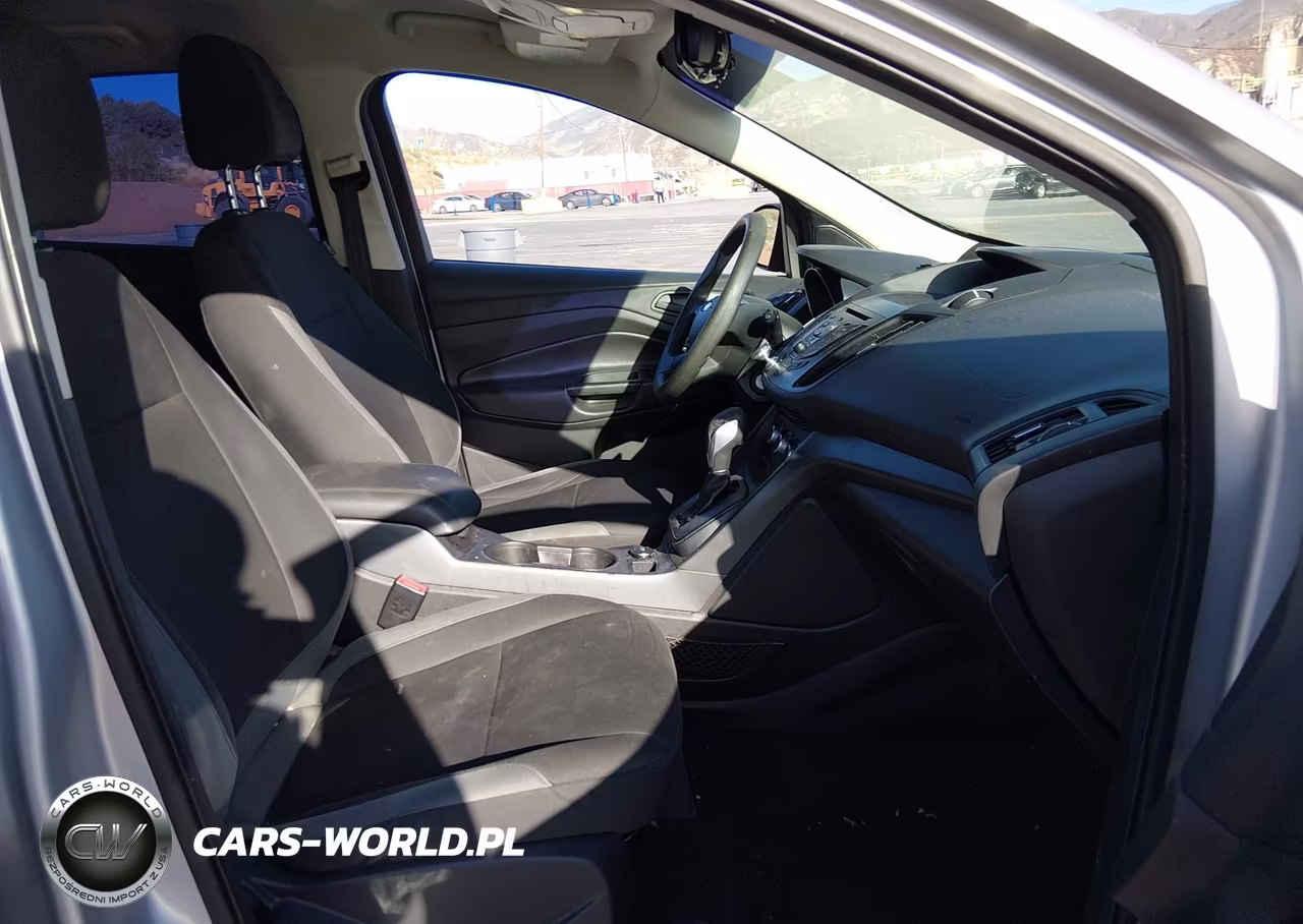 2015 Ford Escape S VIN:1FMCU0F7XFUC26274 - 5