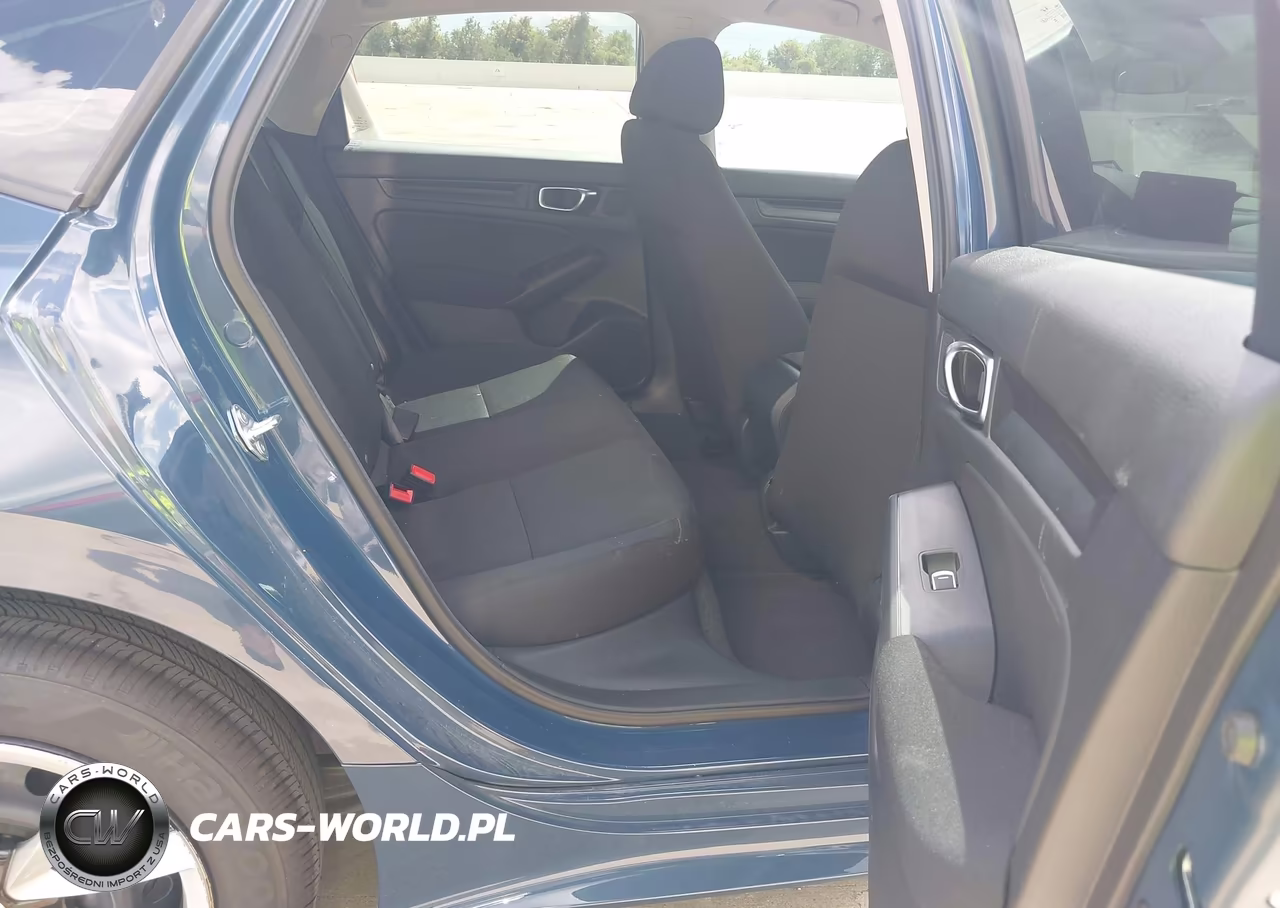 2026 Honda Civic Lx VIN:2HGFE2F24TH576207 - 8