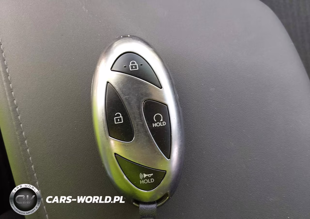 2026 Hyundai Sonata Hybrid Blue VIN:KMHL24JJ6TA173599 - 11