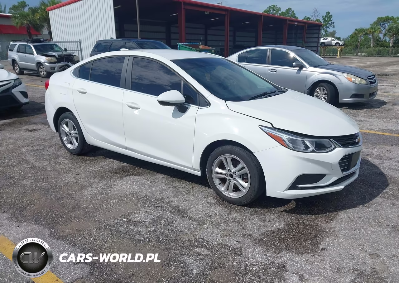 2017 Chevrolet Cruze Lt Auto – zdjęcie 1 z 16