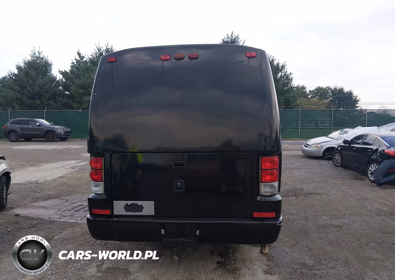 2008 Ford E-350 Cutaway VIN:1FDWE35L08DA22788 - 19