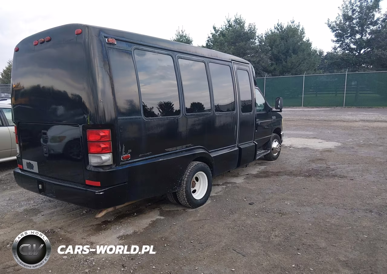 2008 Ford E-350 Cutaway VIN:1FDWE35L08DA22788 - 4