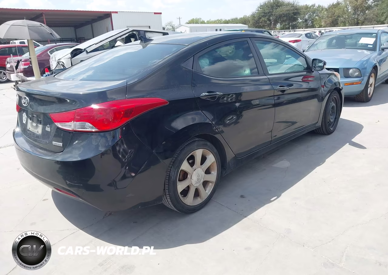 2012 Hyundai Elantra Limited (Ulsan Plant) VIN:KMHDH4AE2CU187102 - 4