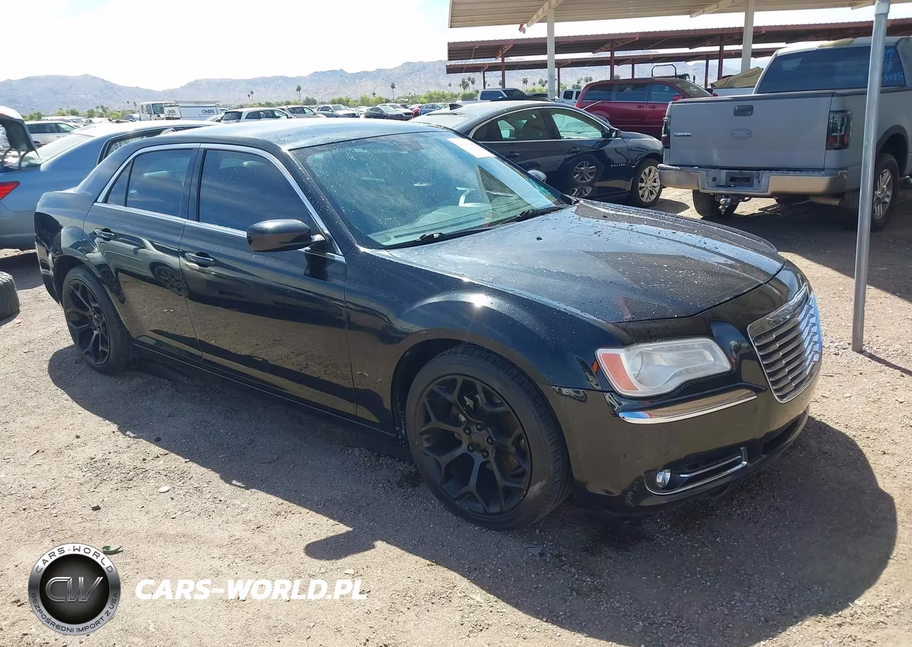 2014 Chrysler 300 VIN:2C3CCAAG4EH375421 - 1