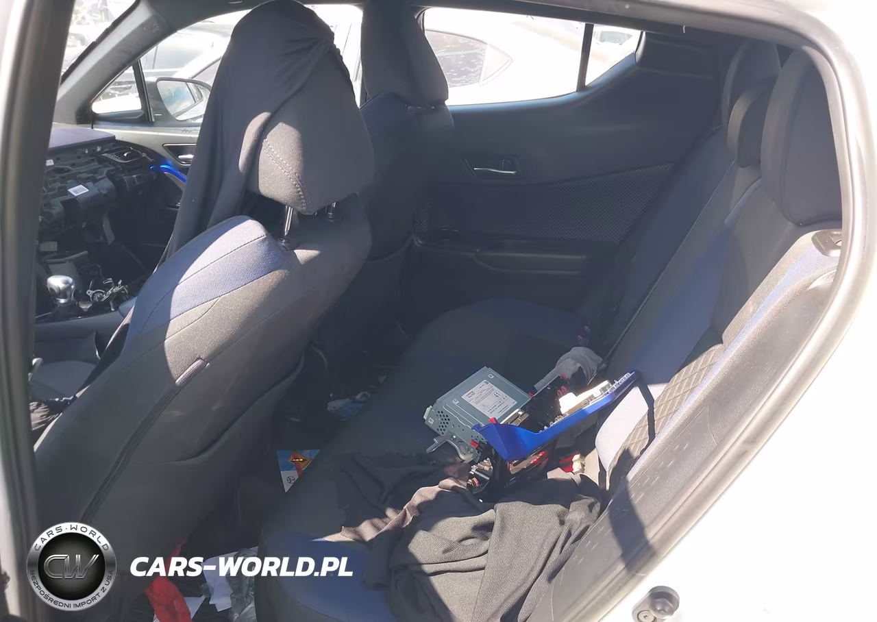 2021 Toyota C-Hr Xle VIN:NMTKHMBX0MR132194 - 8