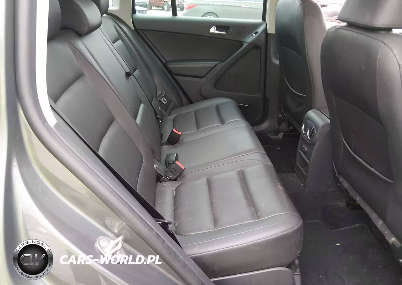 2014 Volkswagen Tiguan Sel VIN:WVGBV3AX3EW573319 - 8