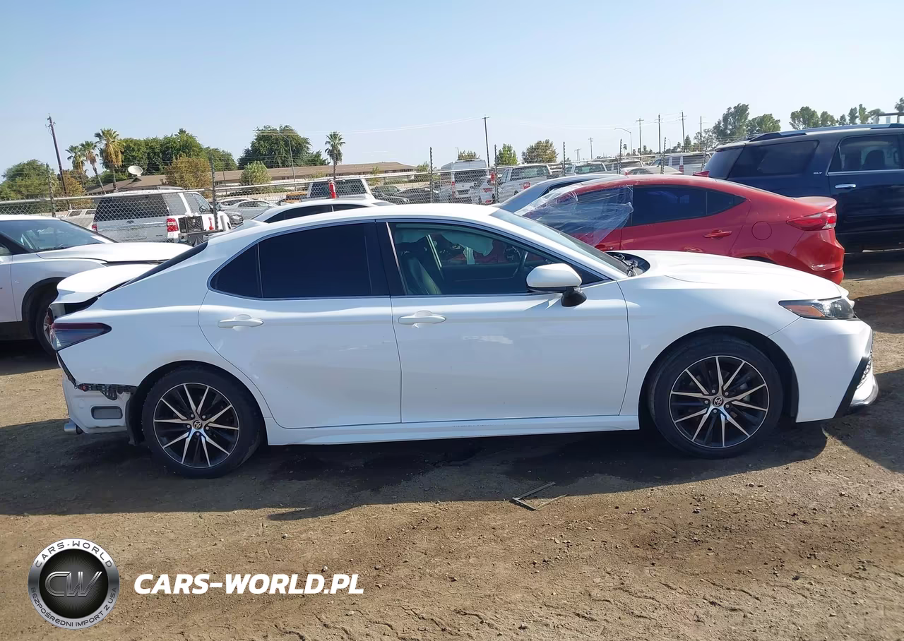 2021 Toyota Camry Se VIN:4T1G11AKXMU581325 - 14