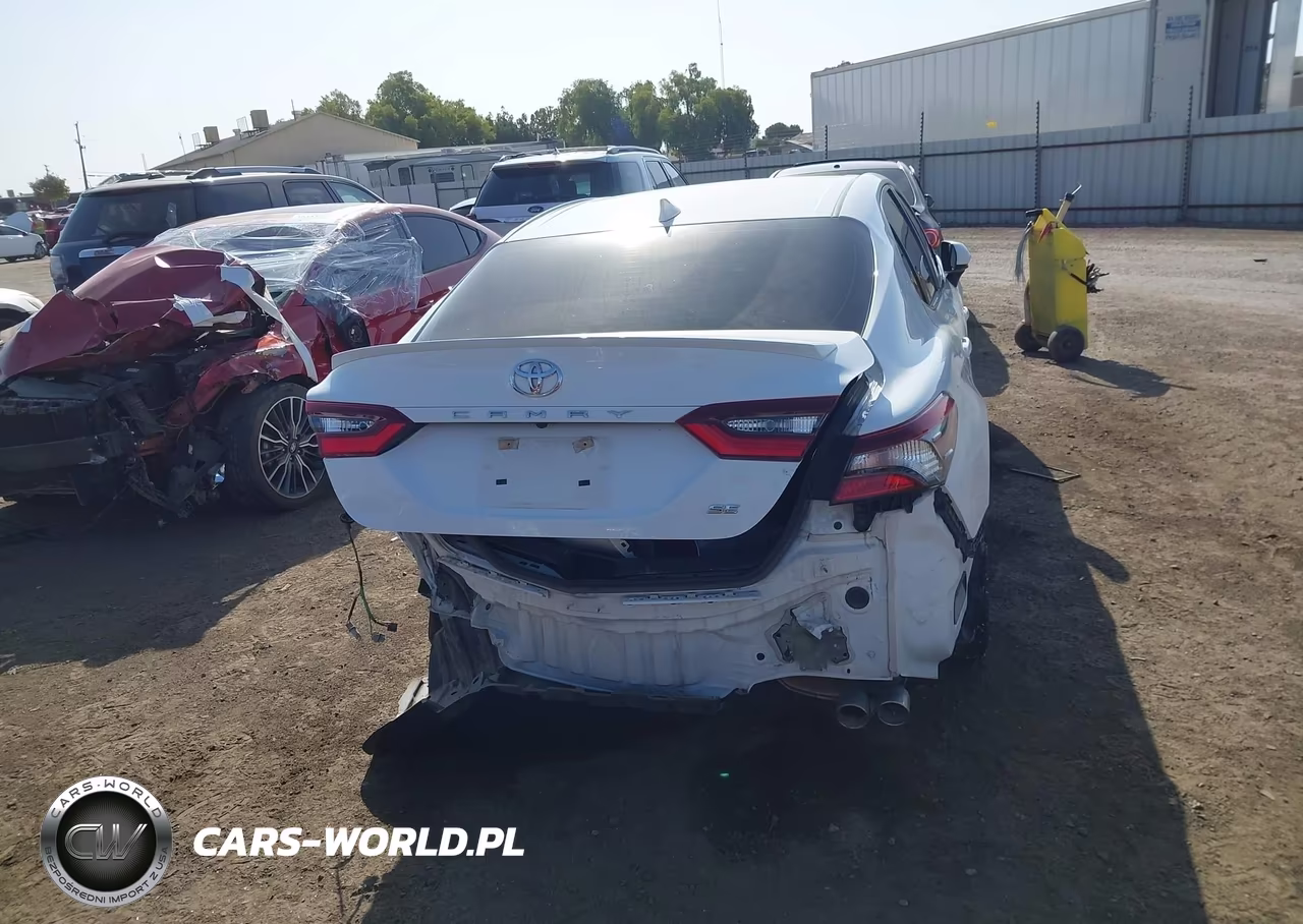 2021 Toyota Camry Se VIN:4T1G11AKXMU581325 - 17