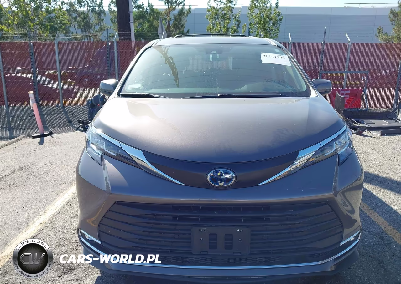 2022 Toyota Sienna Xle VIN:5TDYRKEC7NS131485 - 13