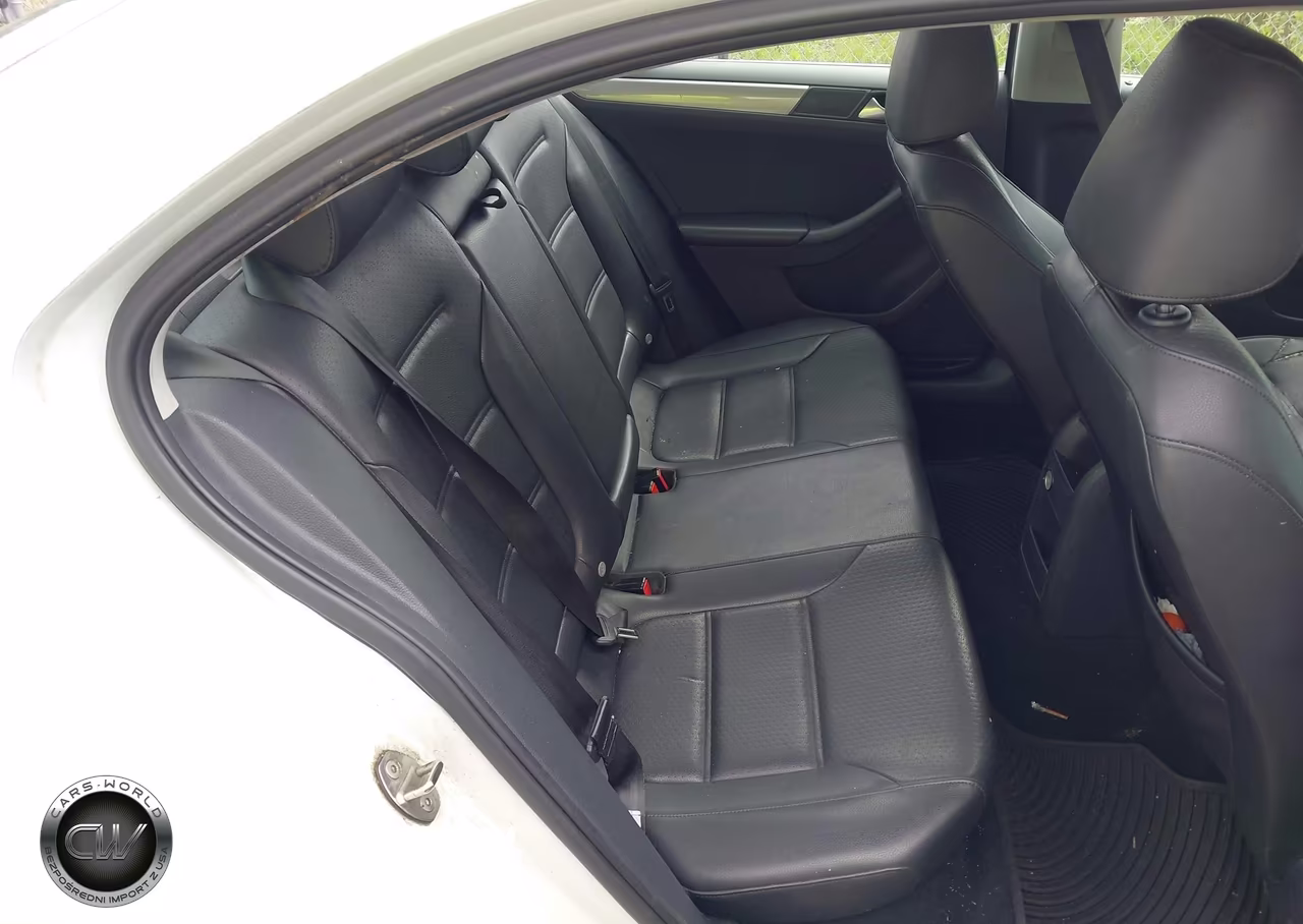 2015 Volkswagen Jetta 1.8T Se VIN:3VWD17AJ8FM412488 - 8