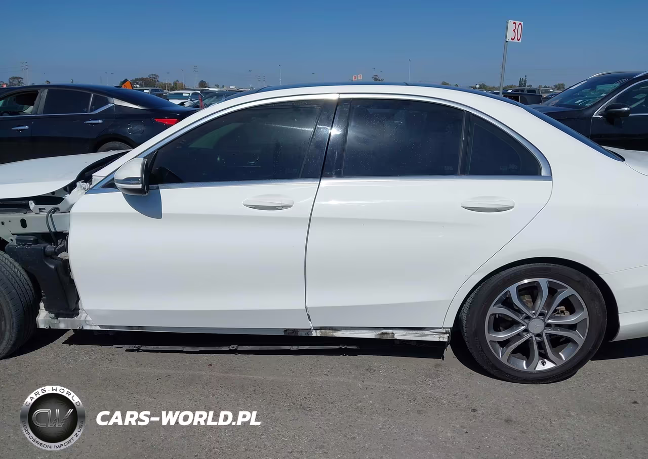 2017 Mercedes-Benz C 300 VIN:55SWF4JBXHU191387 - 15
