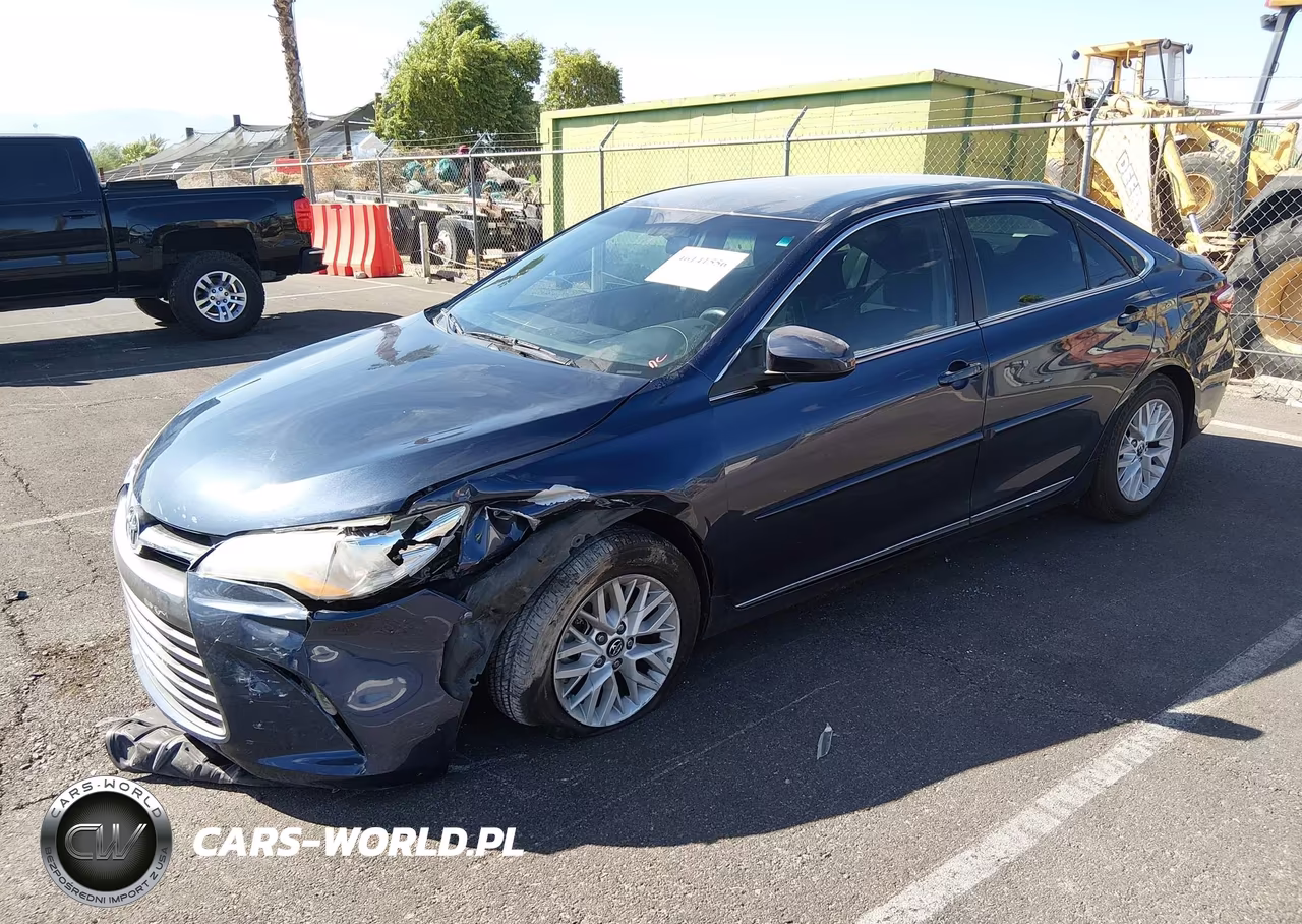 2016 Toyota Camry Le VIN:4T4BF1FK2GR574500 - 2
