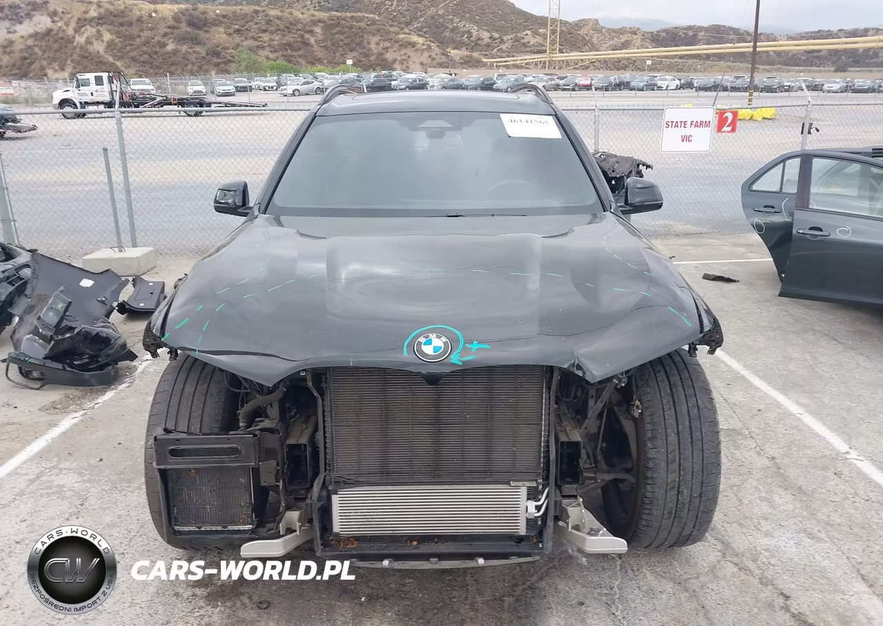 2025 BMW X7 xDrive40I VIN:5UX23EM03S9Y00053 - 13