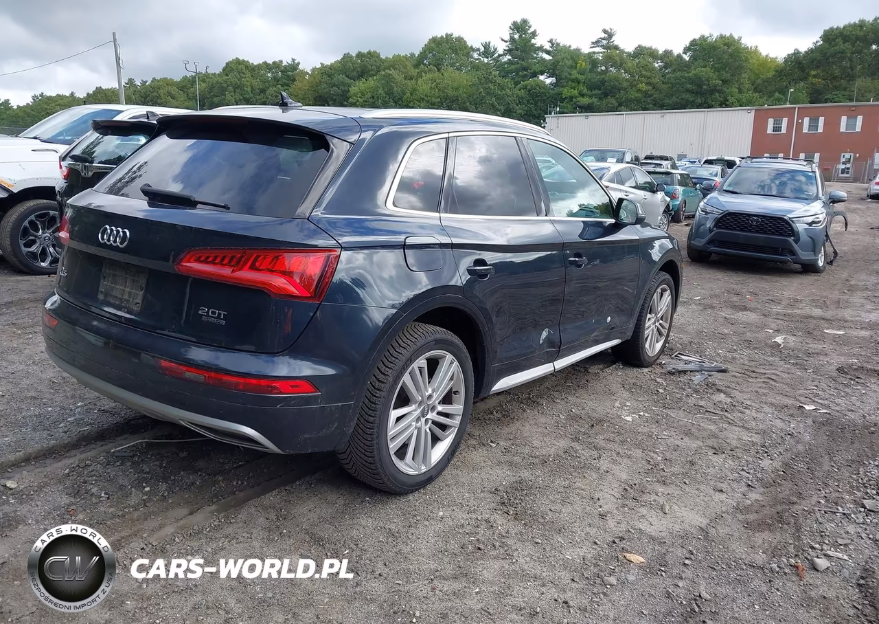 2018 Audi Q5 2.0T Premium-2.0T Tech Premium VIN:WA1BNAFY0J2122628 - 4
