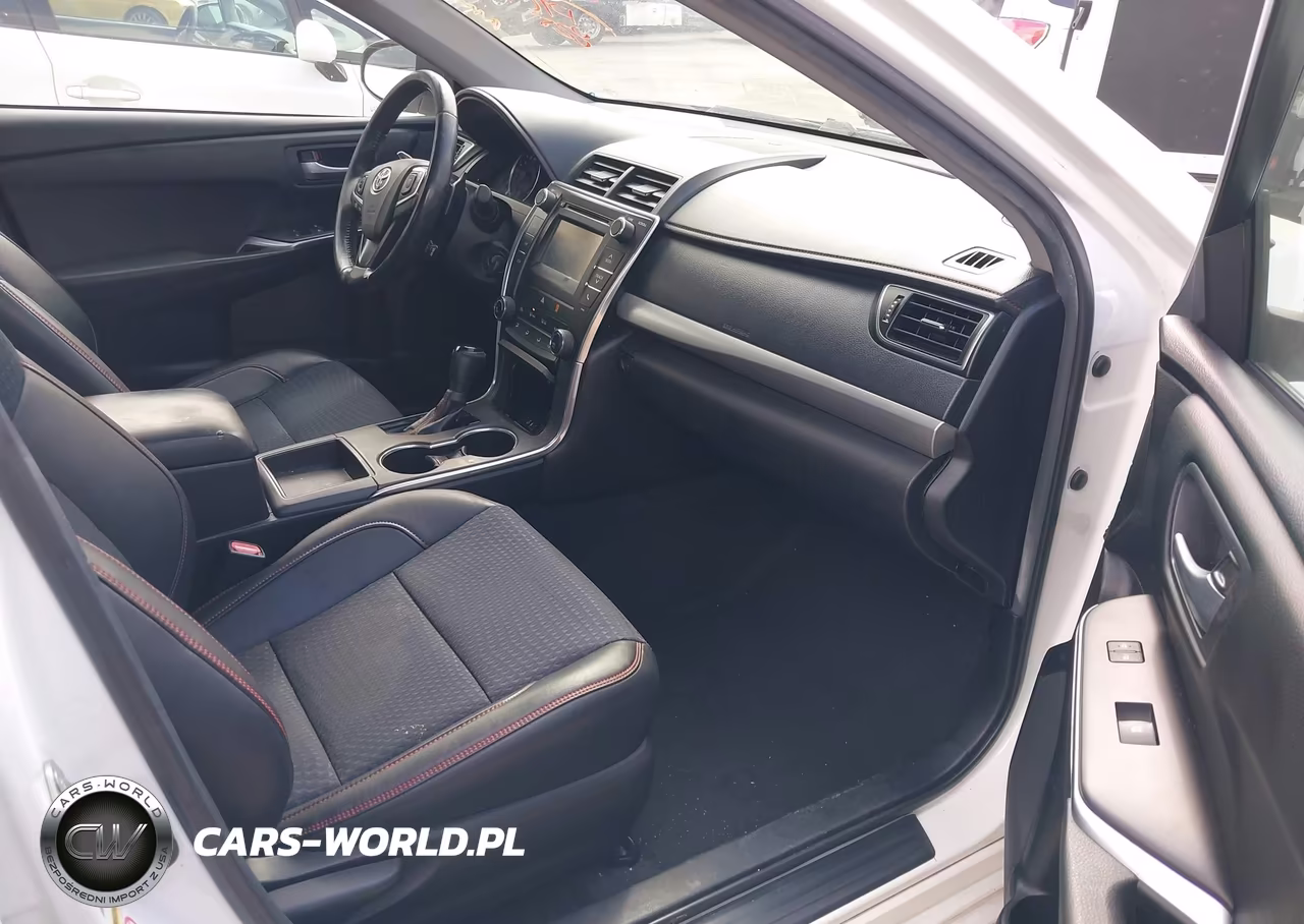 2015 Toyota Camry Se VIN:4T1BF1FK3FU902323 - 5