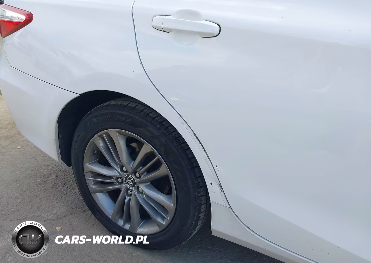 2015 Toyota Camry Se VIN:4T1BF1FK3FU902323 - 6