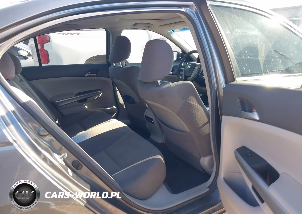 2010 Honda Accord 2.4 Ex VIN:1HGCP2F74AA102620 - 8