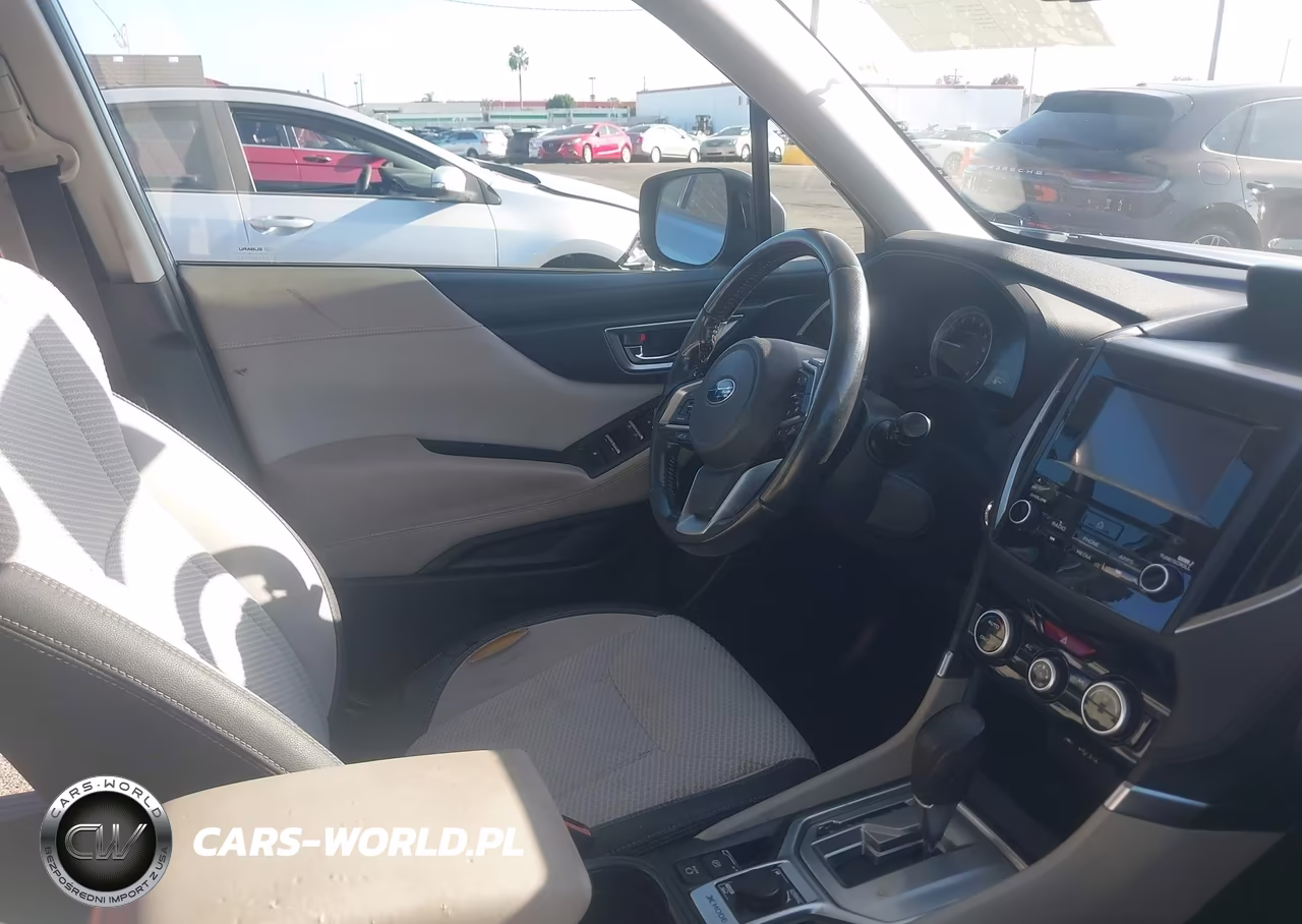2020 Subaru Forester Premium VIN:JF2SKAJC4LH500090 - 5
