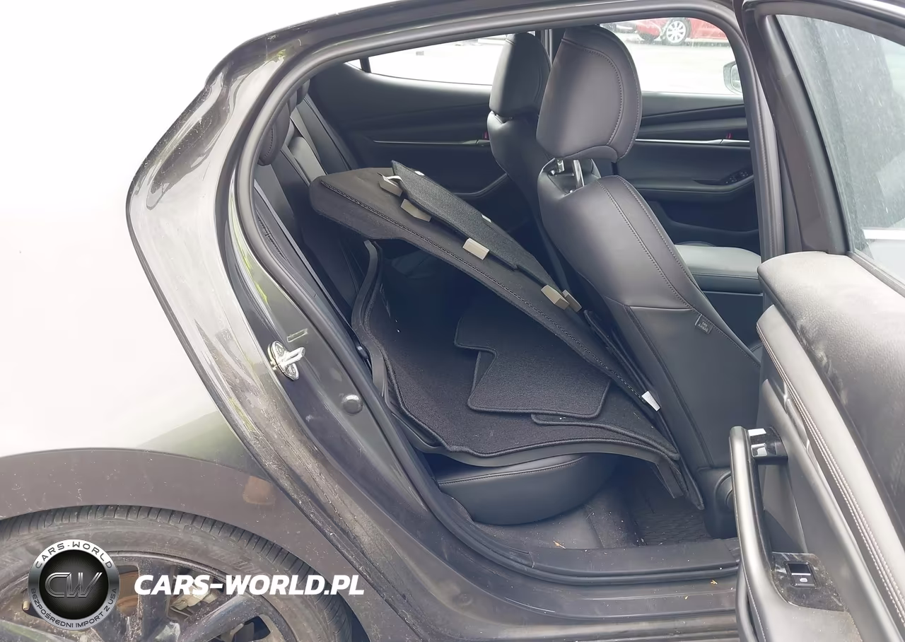 2024 Mazda Mazda3 2.5 S Select Sport VIN:JM1BPAKM4R1720872 - 8