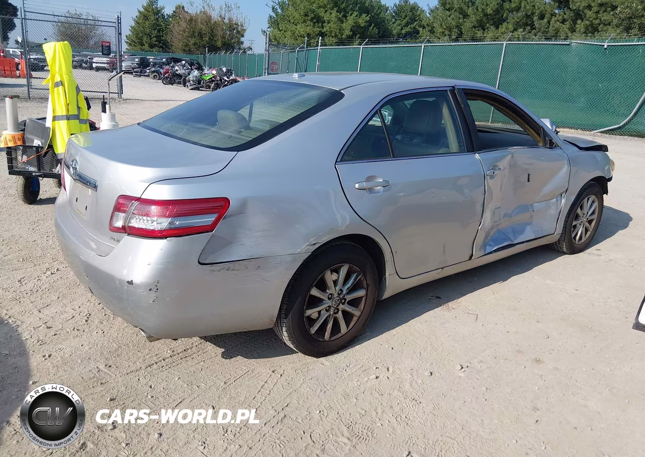 2011 Toyota Camry Xle V6 VIN:4T1BK3EK8BU611903 - 4