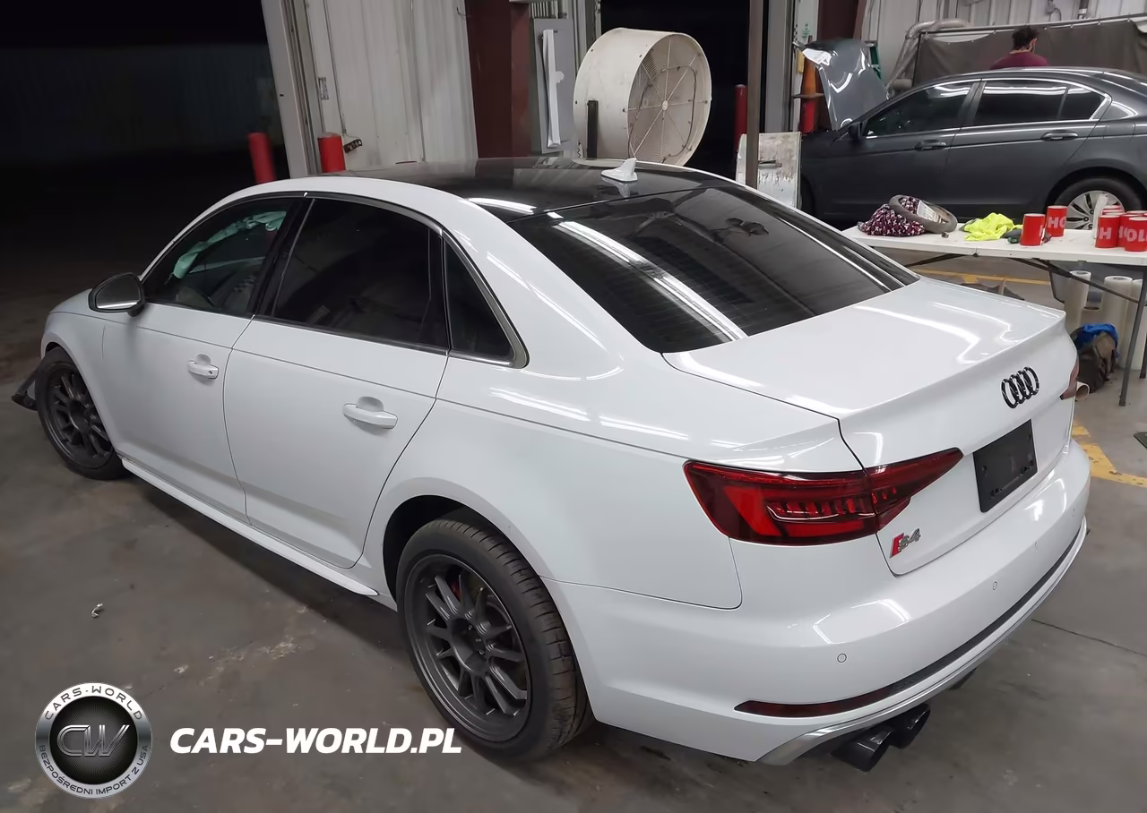 2019 Audi S4 3.0T Premium VIN:WAUB4AF4XKA029576 - 3