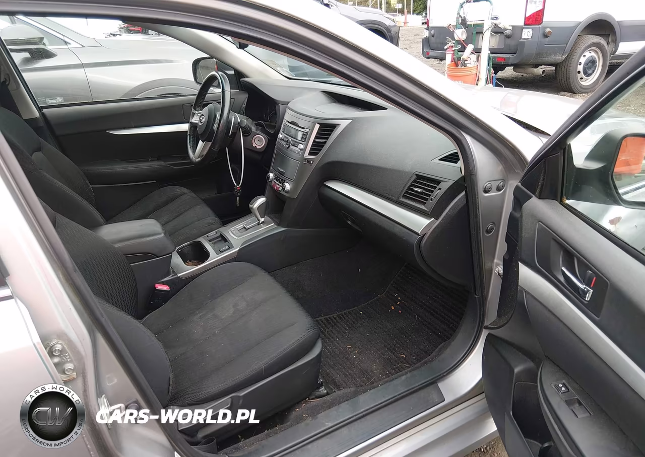 2010 Subaru Legacy 2.5I Premium VIN:4S3BMBG64A3230675 - 5