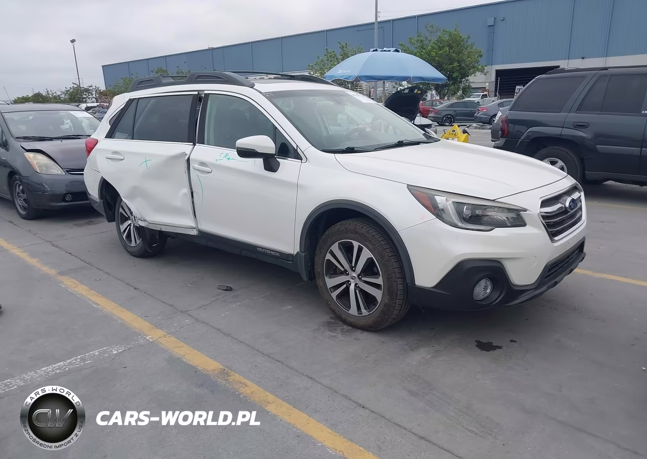 2018 Subaru Outback 2.5I Limited VIN:4S4BSANC1J3350390 - 1