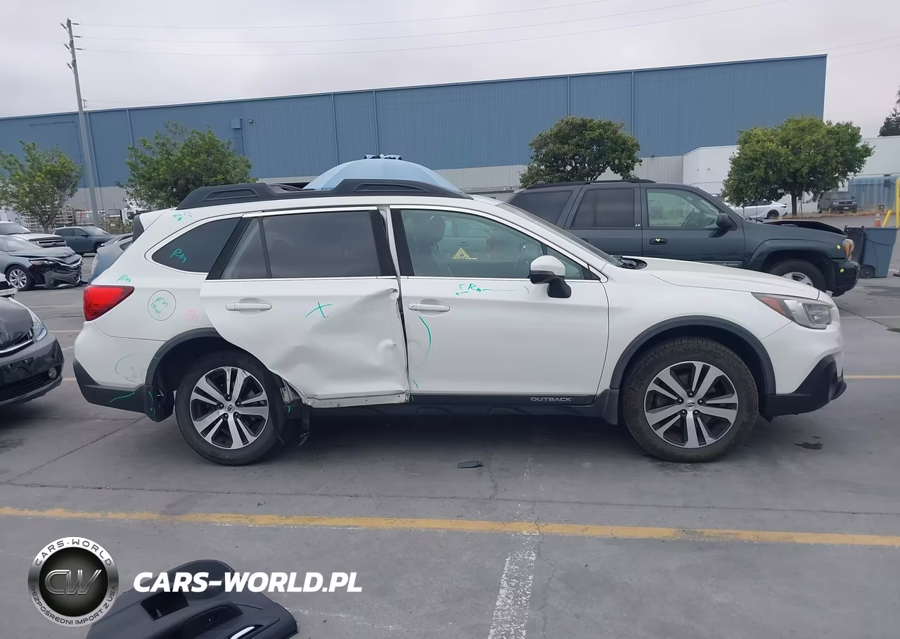 2018 Subaru Outback 2.5I Limited VIN:4S4BSANC1J3350390 - 14