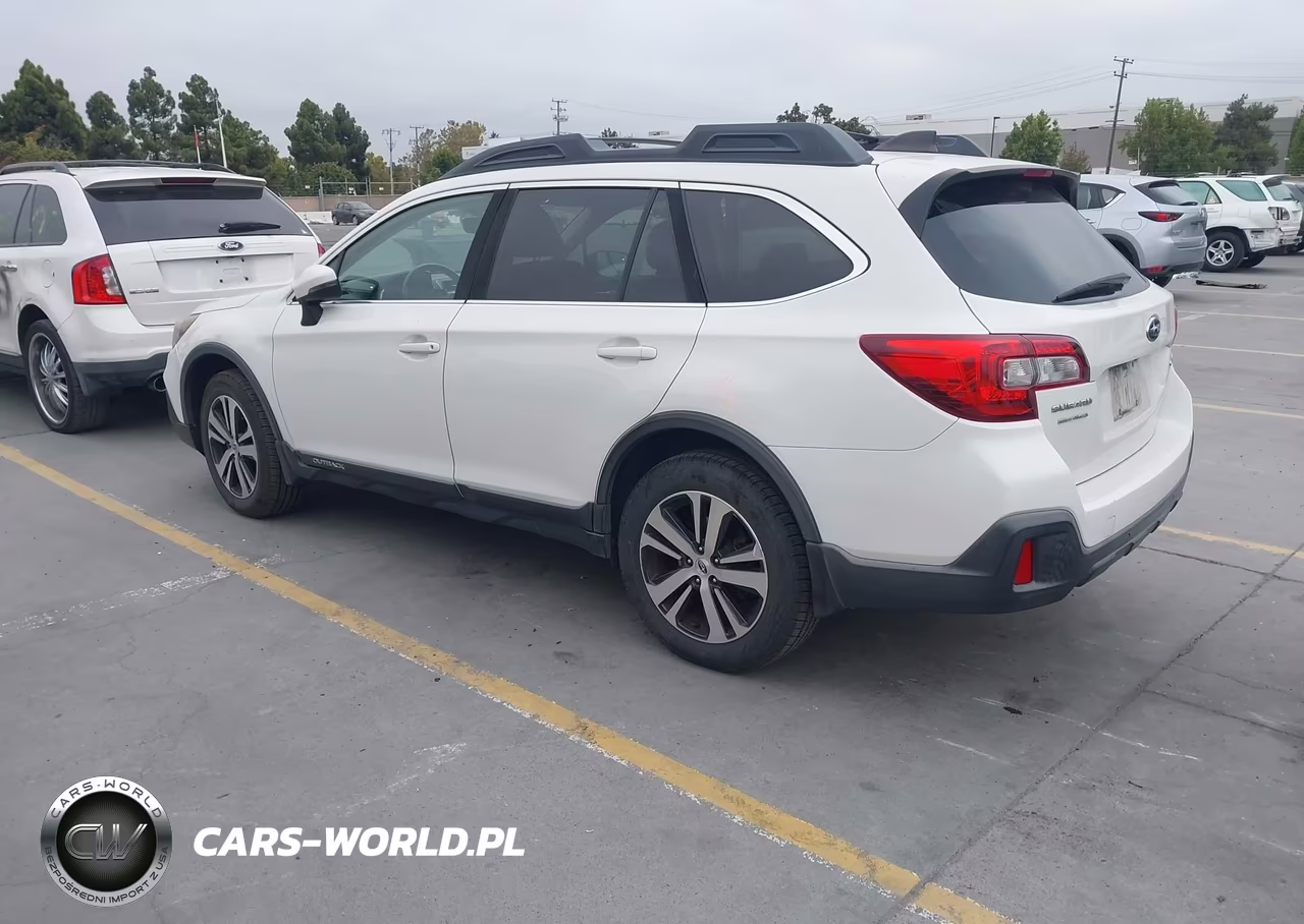2018 Subaru Outback 2.5I Limited VIN:4S4BSANC1J3350390 - 3