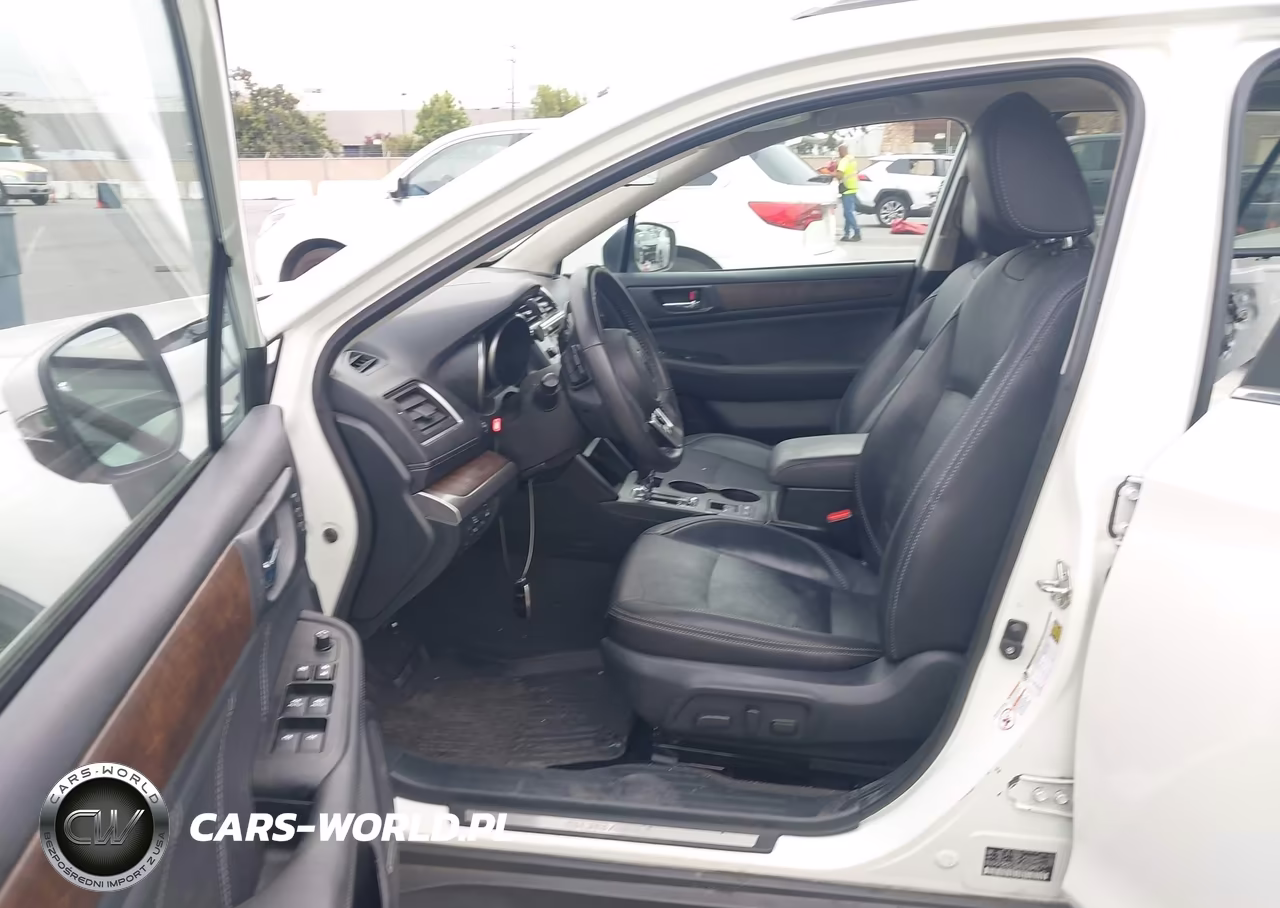 2018 Subaru Outback 2.5I Limited VIN:4S4BSANC1J3350390 - 5
