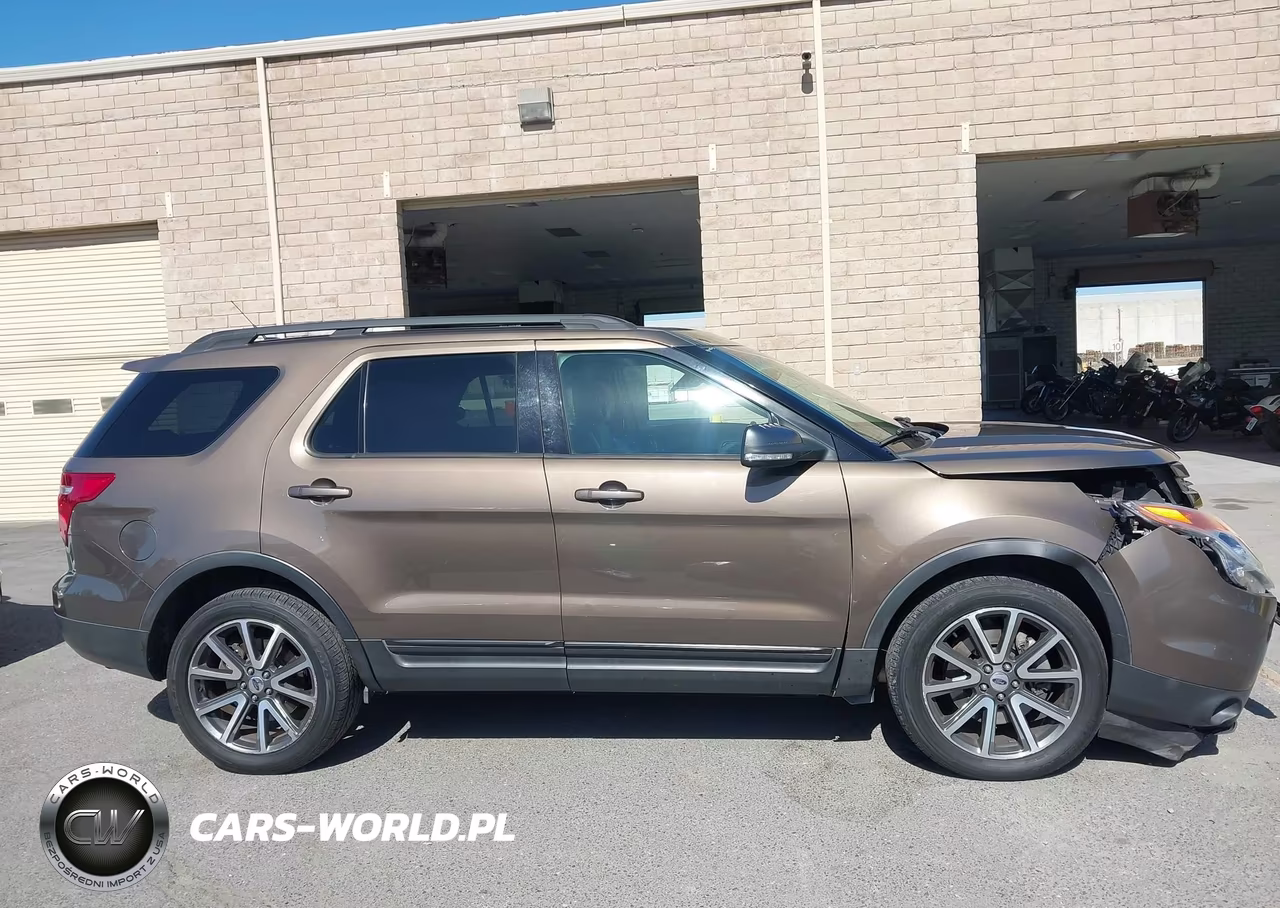 2015 Ford Explorer Xlt VIN:1FM5K8D82FGB60164 - 13