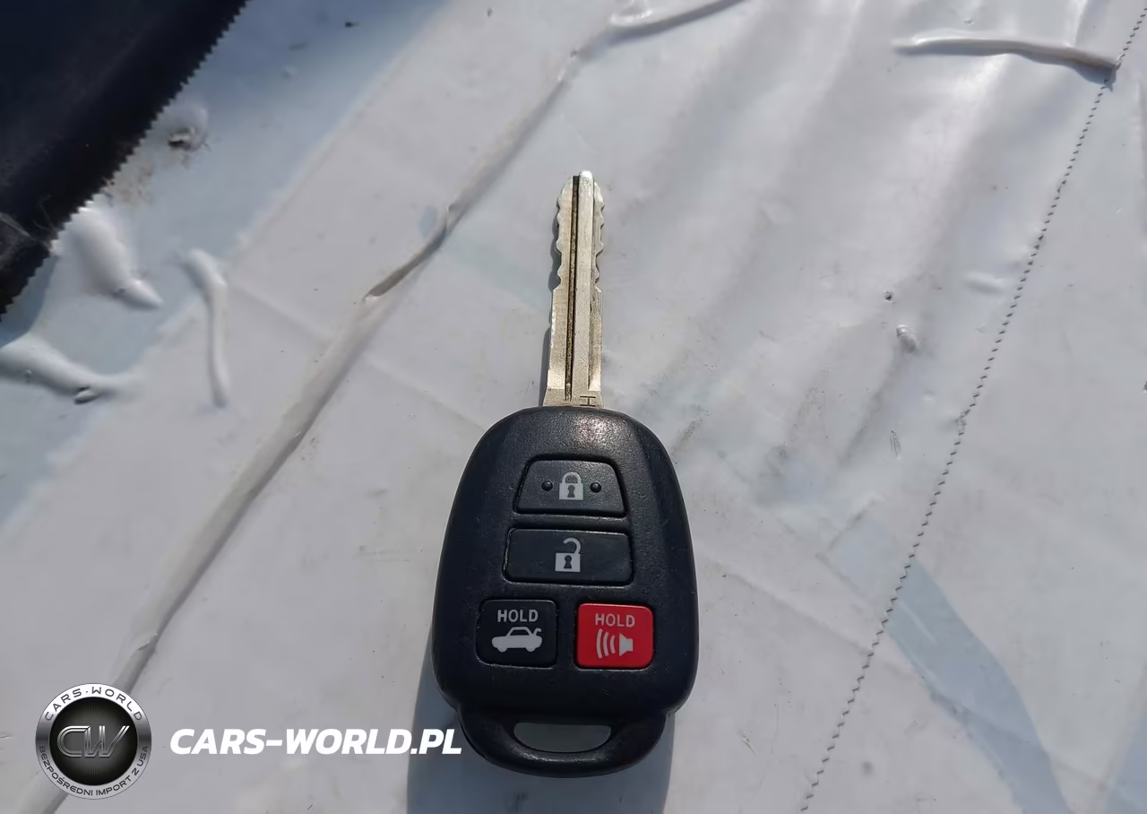 2016 Toyota Corolla Le VIN:2T1BURHE2GC629700 - 11