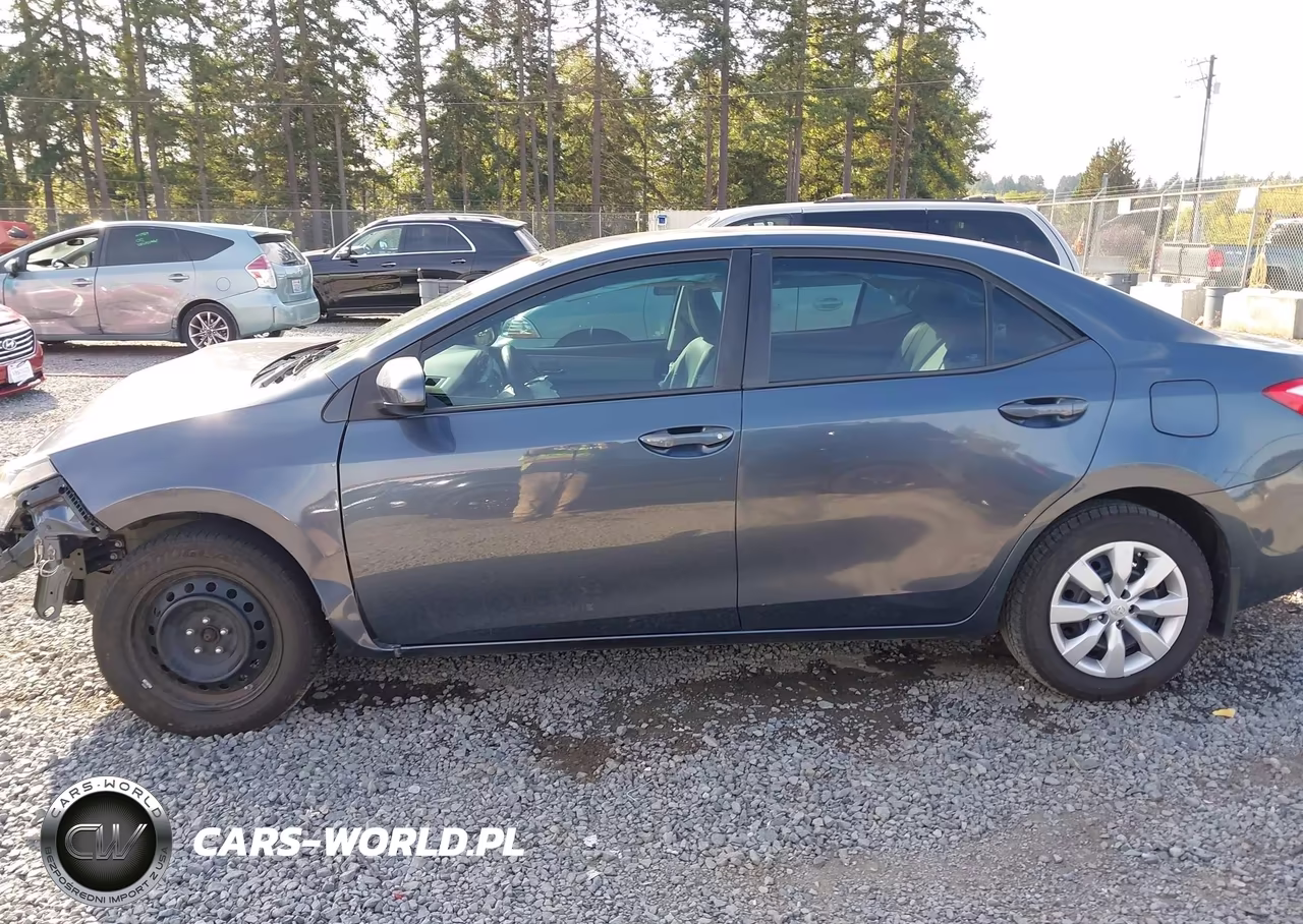 2016 Toyota Corolla Le VIN:2T1BURHE2GC629700 - 15
