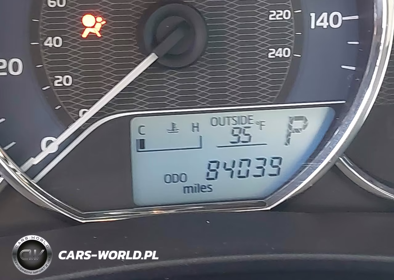 2016 Toyota Corolla Le VIN:2T1BURHE2GC629700 - 16