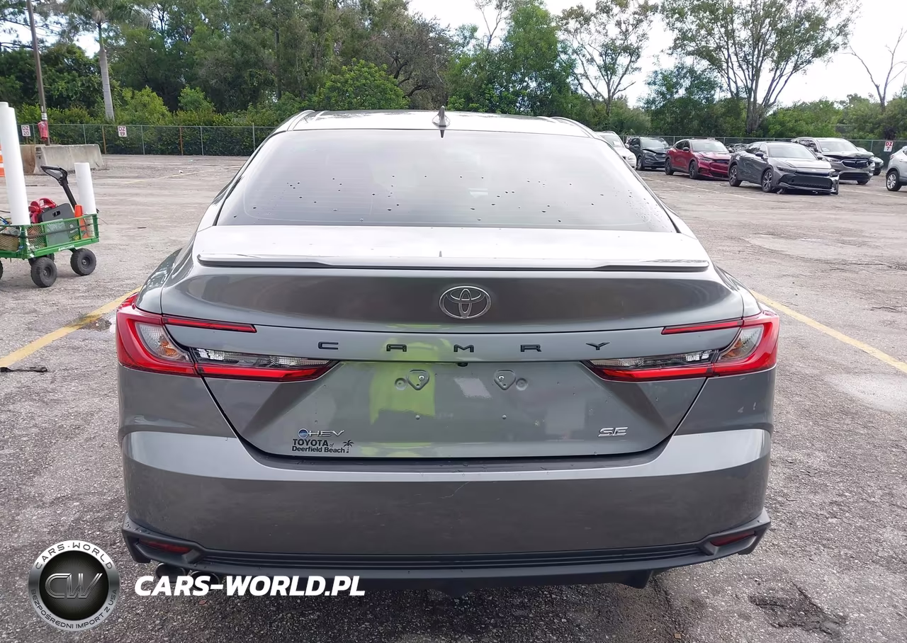 2025 Toyota Camry Se VIN:4T1DAACK4SU509825 - 17