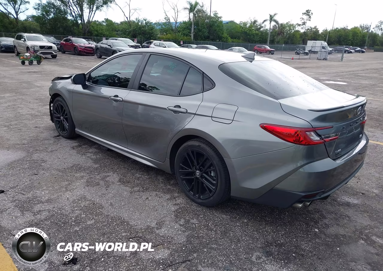 2025 Toyota Camry Se VIN:4T1DAACK4SU509825 - 3