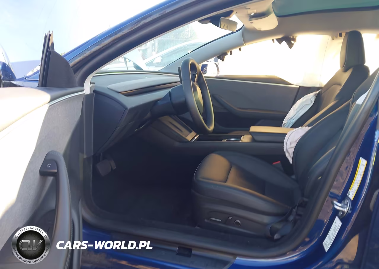 2025 Tesla Model 3 Long Range Rear-Wheel Drive-Standard Rear-Wheel Drive VIN:5YJ3E1EA0SF049449 - 5